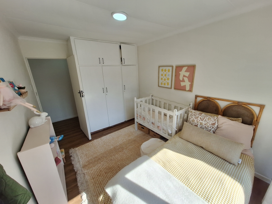 4 Bedroom Property for Sale in Wavecrest Eastern Cape